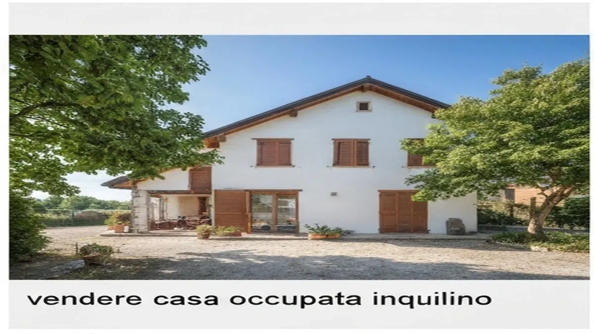 Vendere Casa Occupata da Inquilino: Guida Legale e Pratica